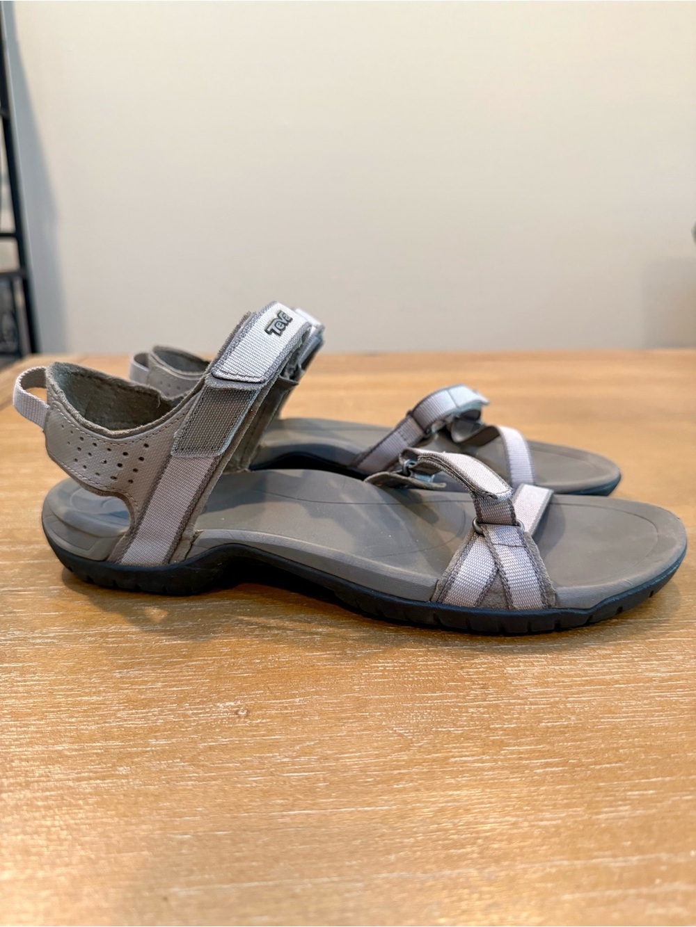 Teva Women’s Verra Sport Sandals Gray Size 9.5